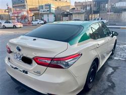 تۆیۆتا کامری